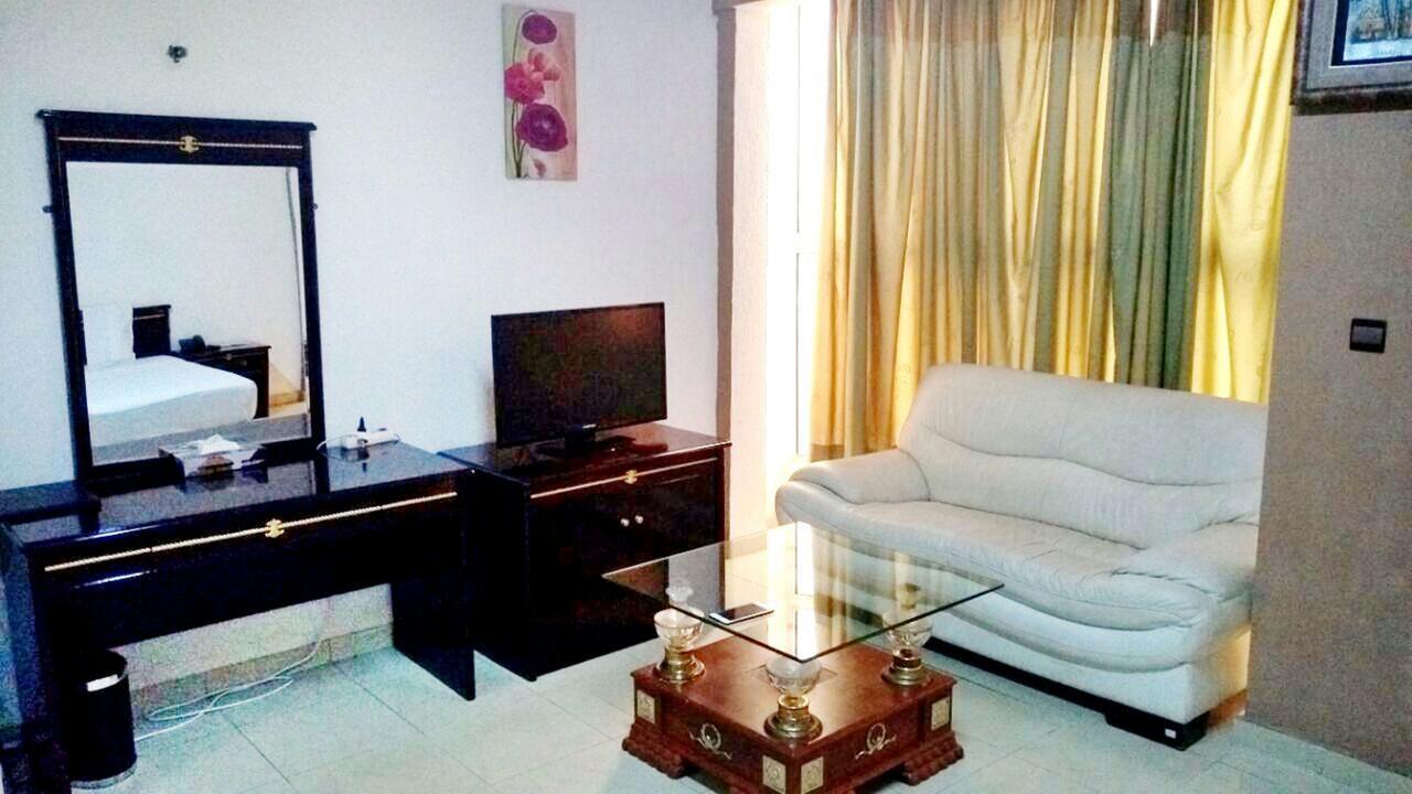 Riviera Hotel Benin Cotonou Exterior foto