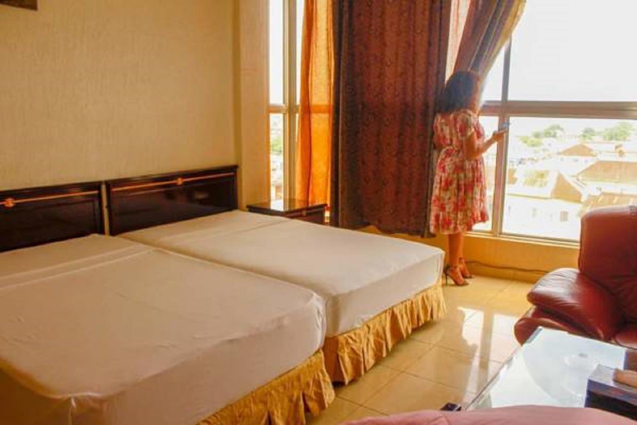 Riviera Hotel Benin Cotonou Exterior foto