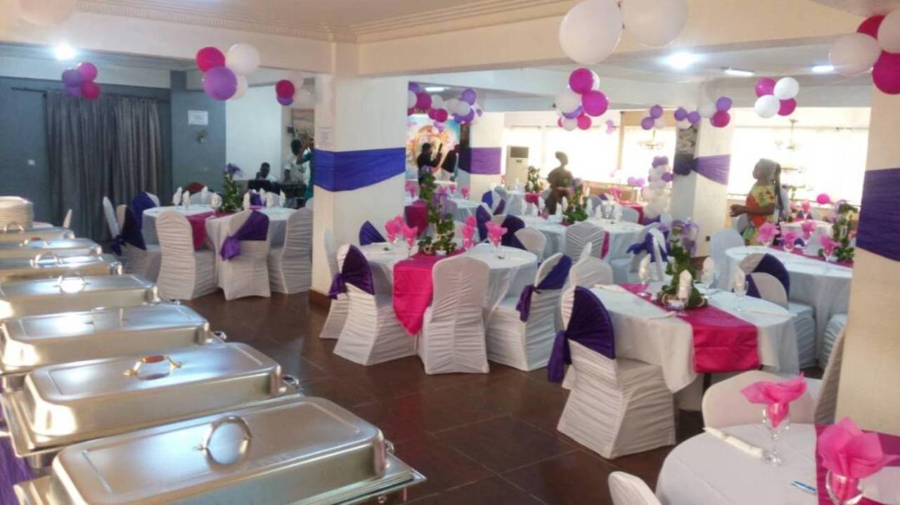 Riviera Hotel Benin Cotonou Exterior foto