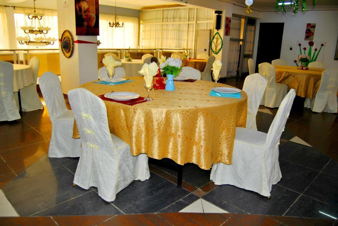 Riviera Hotel Benin Cotonou Exterior foto