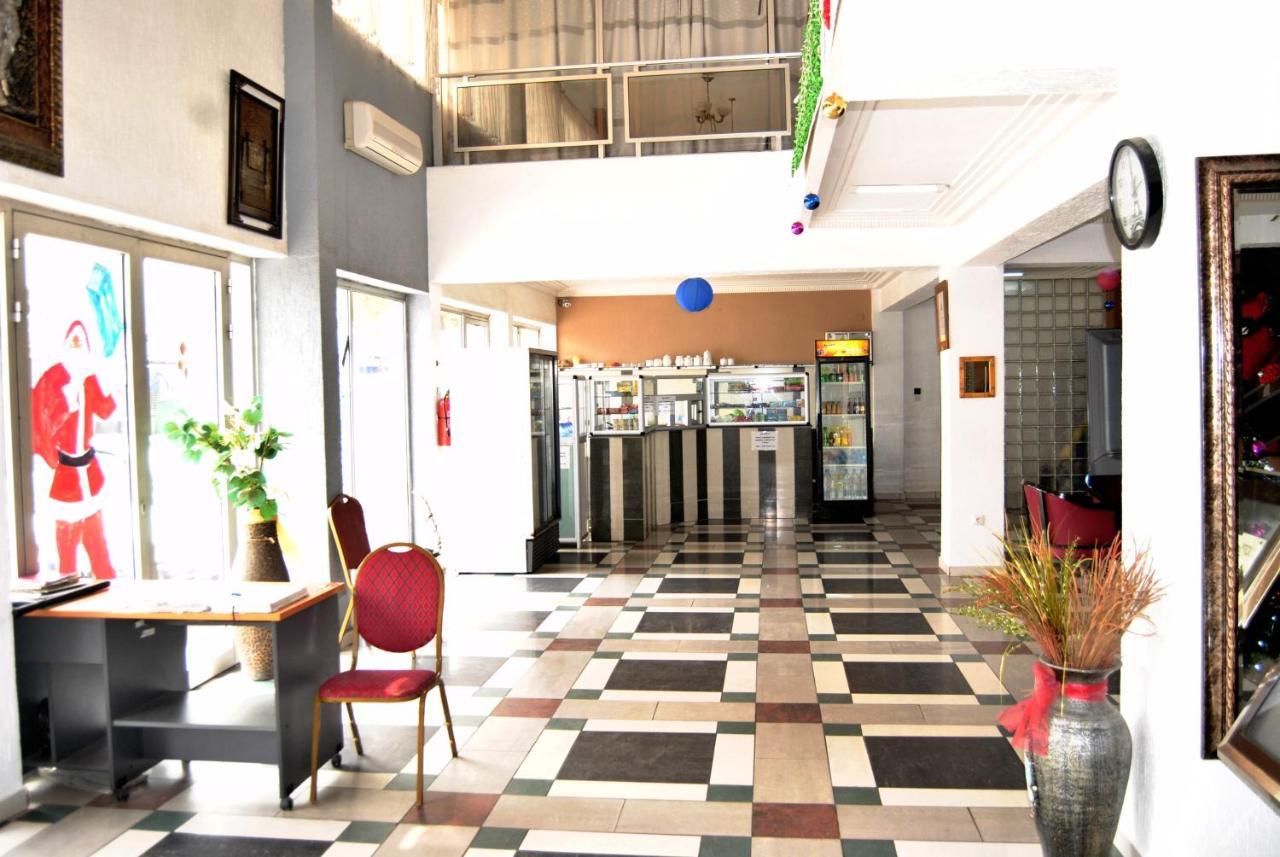 Riviera Hotel Benin Cotonou Exterior foto